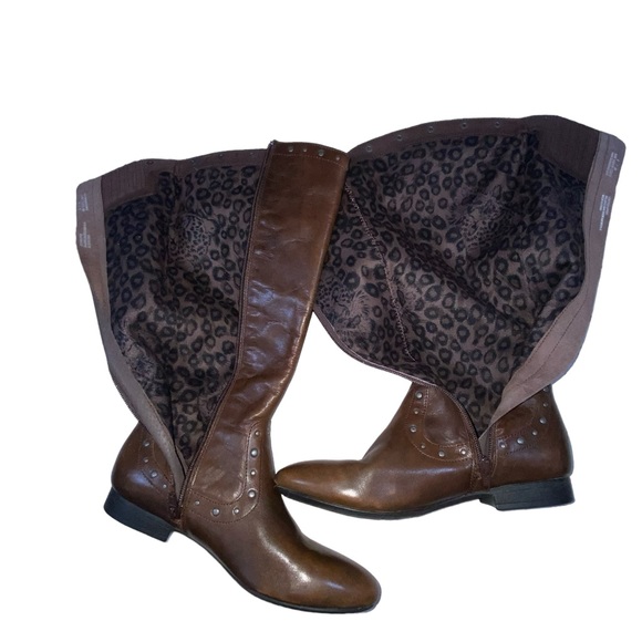 BORN Lizzie Western-Inspired Studded Genuine Leather Brown Boots - Women Size 8 - Picture 12 of 16